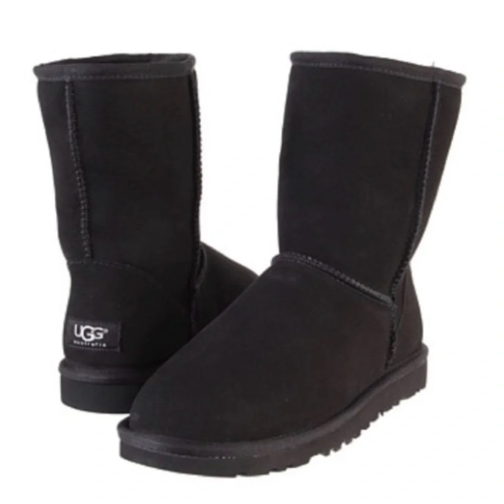 UGG Classic Short Boots in Black